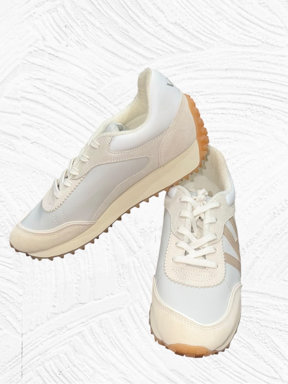 Vintage Havana Cosmic 15 White Pebble Leather Taupe Sneaker Size 10